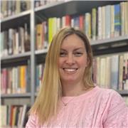 Studentessa di giurisprudenza con esperienza pluriennale in ripetizioni e aiuto compiti